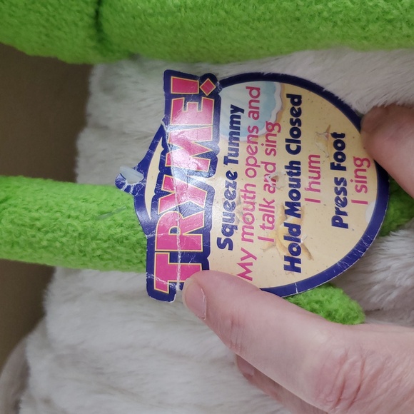 TYCO Vintage 1999 Kermit The Frog Sesame Street Muppets Talking Plush NWT - Picture 2 of 9